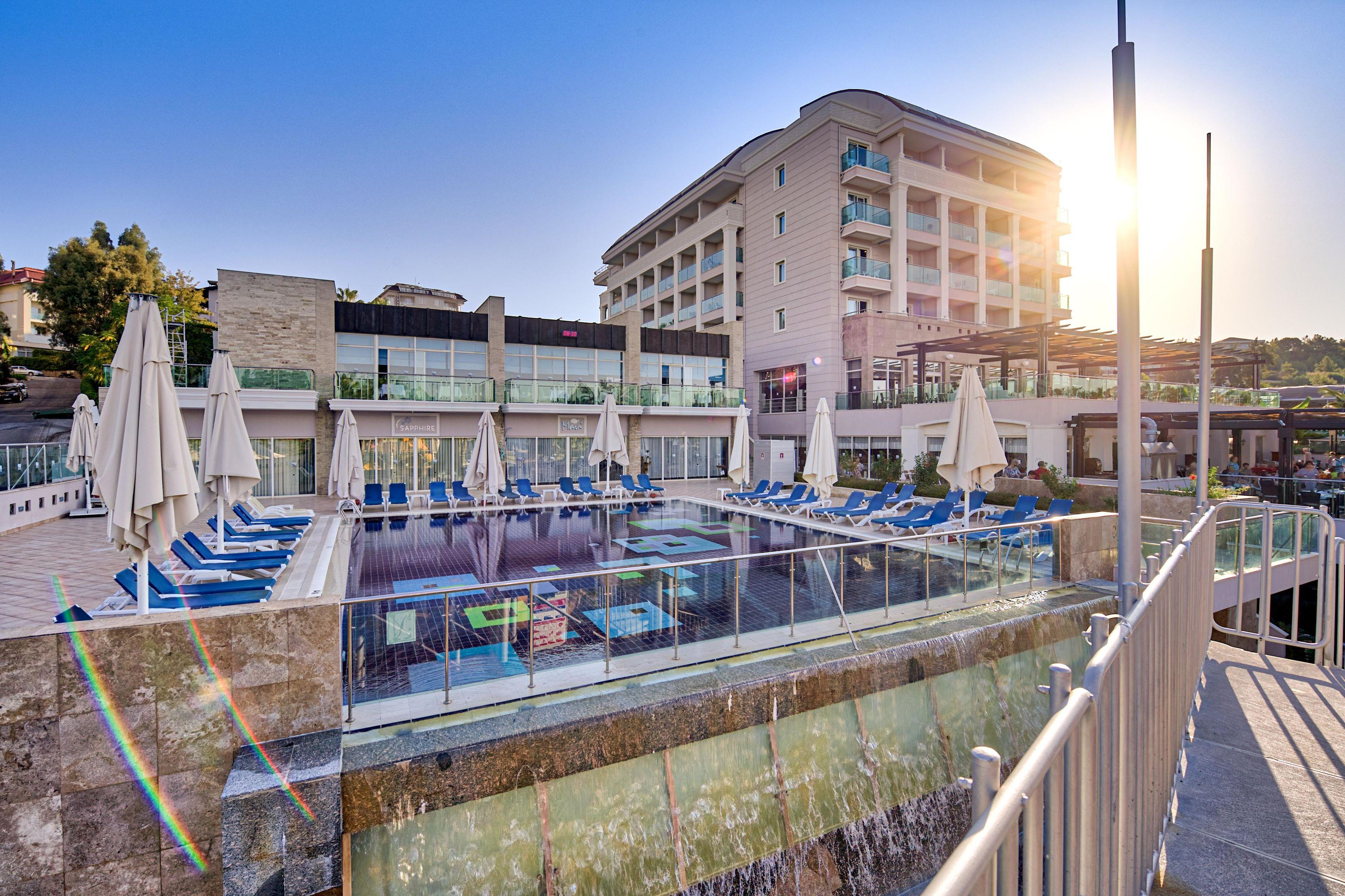 Sealife Buket Resort & Beach Hotel Okurcalar Exterior photo