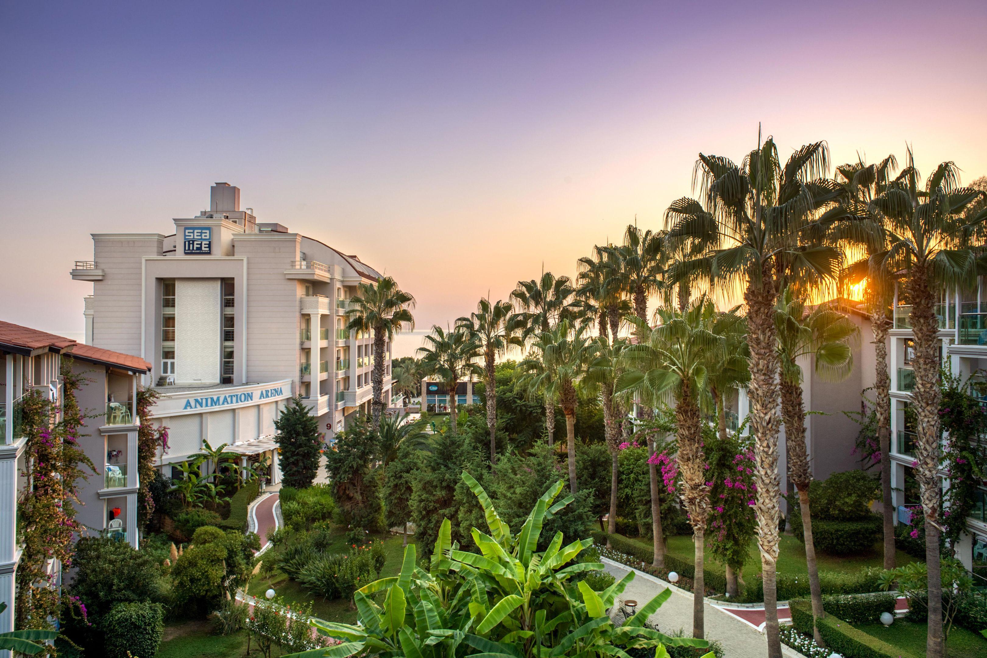 Sealife Buket Resort & Beach Hotel Okurcalar Exterior photo