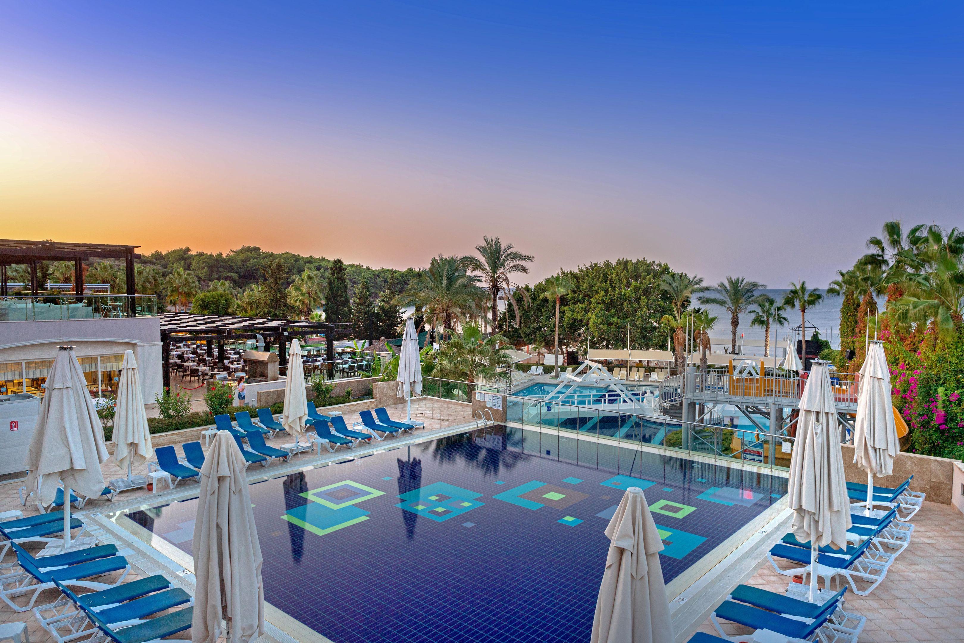 Sealife Buket Resort & Beach Hotel Okurcalar Exterior photo